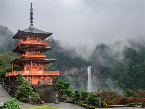   伊散寺，一個充滿歷史與神秘色彩的古老佛寺！